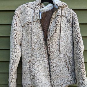 Te Verde Cream Fleece Sweater